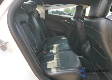 2015 Chrysler 200 S из США, поврежденный, VIN 1C3CCCDG7FN727598